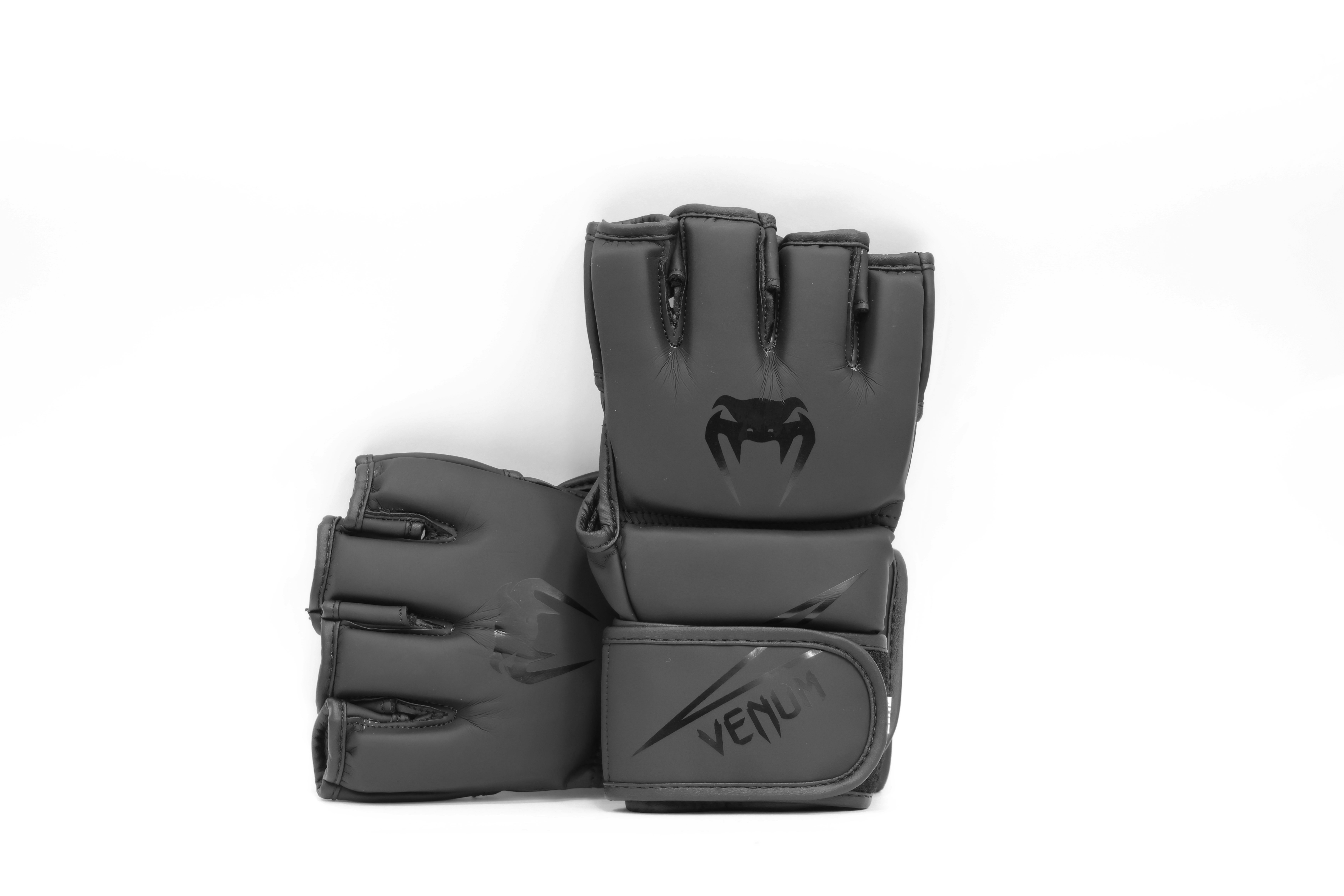 Перчатки Rumble MMA S черн.