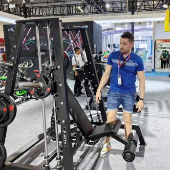 Машина Смита со скамьей раздельная Insight Fitness DZ83
