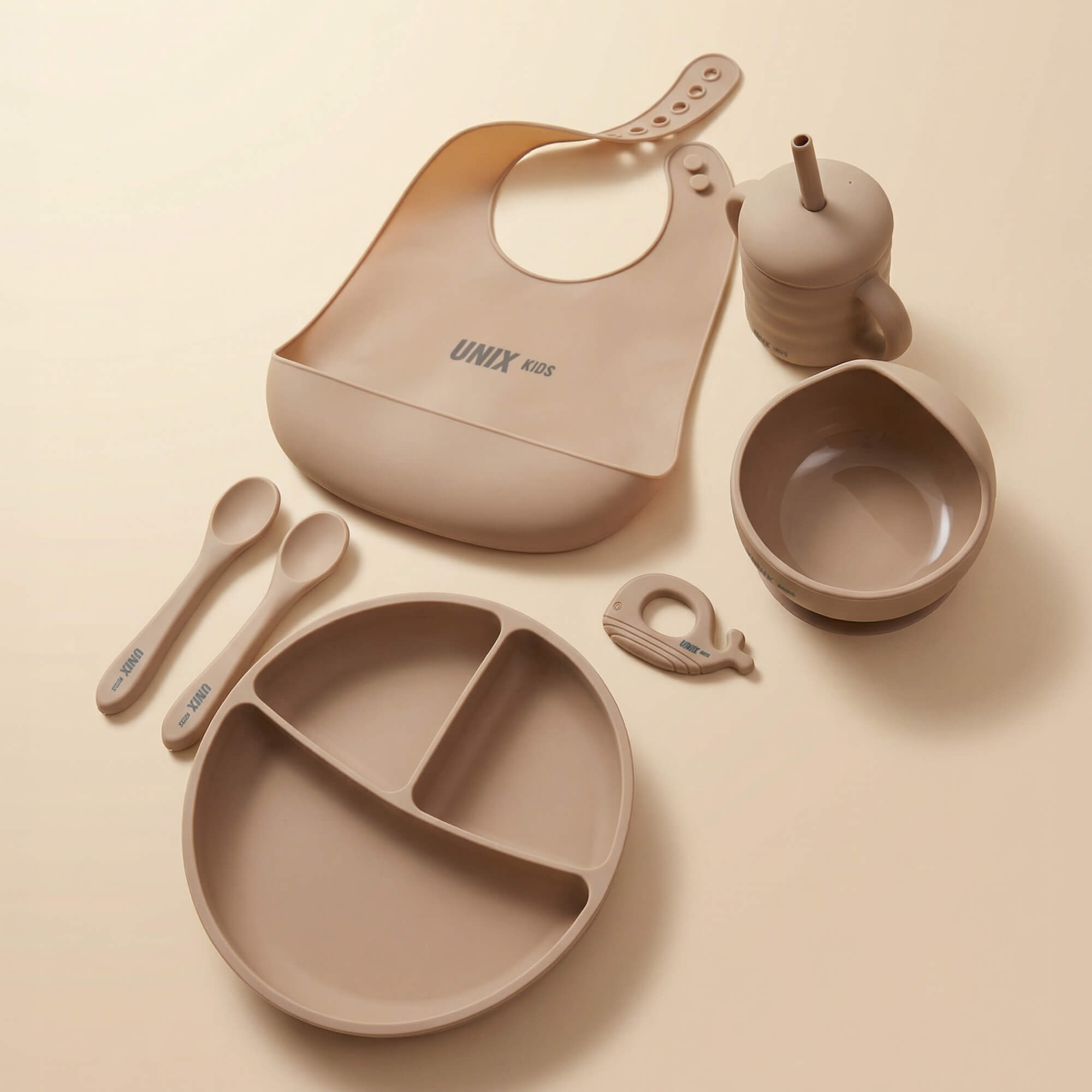 Набор посуды для кормления UNIX Kids Сlassic / Классик 7 предметов, бежевый